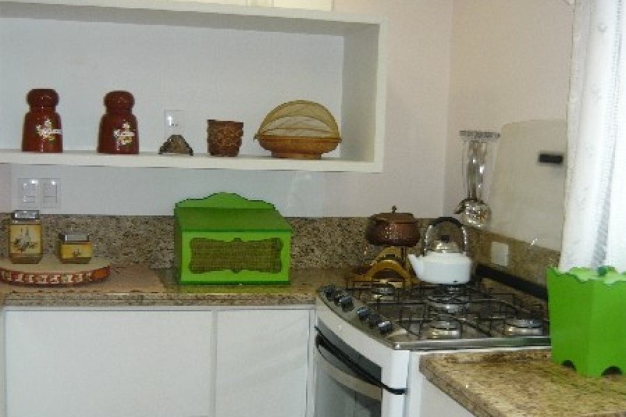 Chácara com 320m², 3 dormitórios, 4 vagas, no bairro Pedancino em Caxias do Sul para Comprar