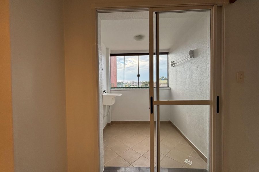 Kitinete com 42m², 1 dormitório, 1 vaga, no bairro Sagrada Família em Caxias do Sul para Alugar