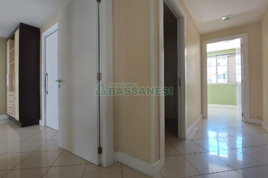 Sala com 91m², no bairro Centro em Caxias do Sul para Comprar