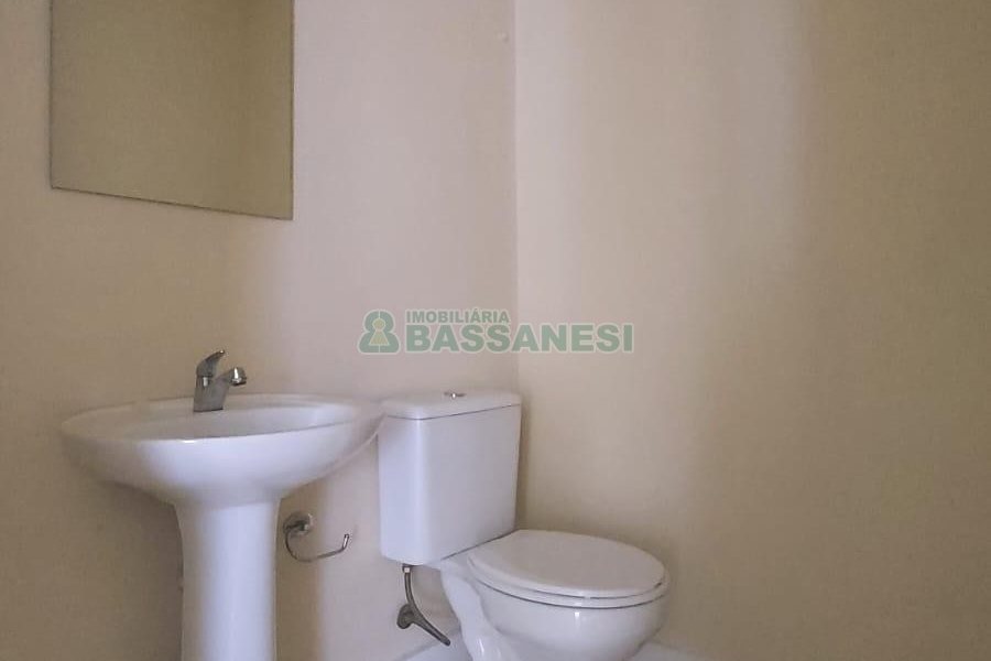 Sala com 91m², no bairro Centro em Caxias do Sul para Comprar