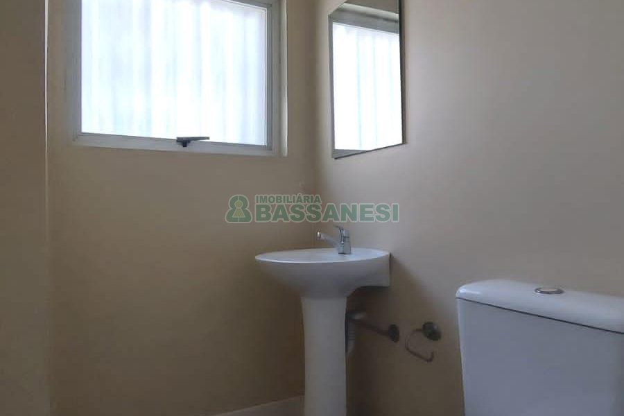 Sala com 91m², no bairro Centro em Caxias do Sul para Comprar