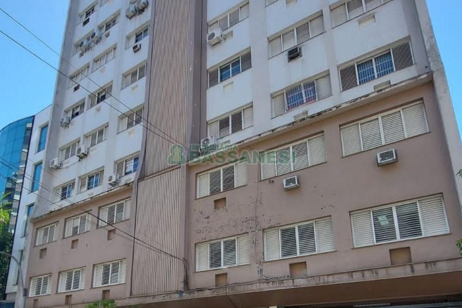 Sala com 91m², no bairro Centro em Caxias do Sul para Comprar