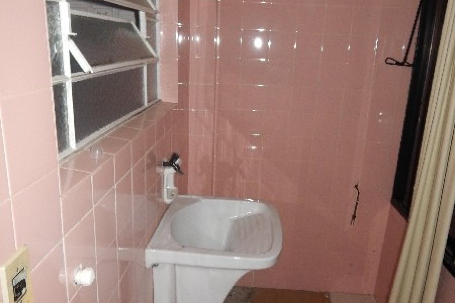 Apartamento com 63m², 2 dormitórios, no bairro Centro em Caxias do Sul para Alugar
