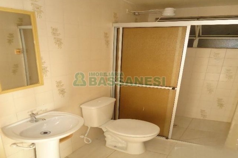 Apartamento, 1 dormitório, no bairro Lourdes em Caxias do Sul para Alugar