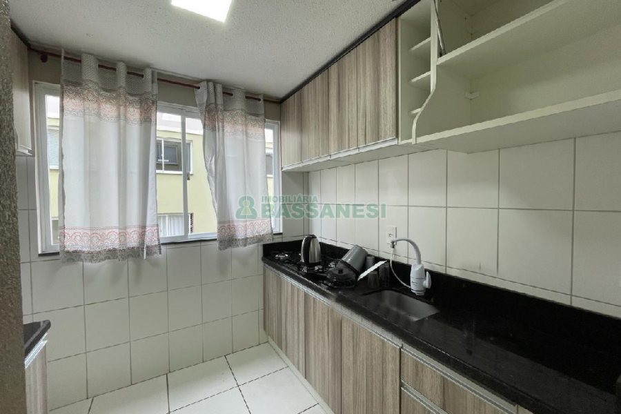 Apartamento com 56m², 2 dormitórios, 1 vaga, no bairro Nossa Senhora das Graças em Caxias do Sul para Comprar