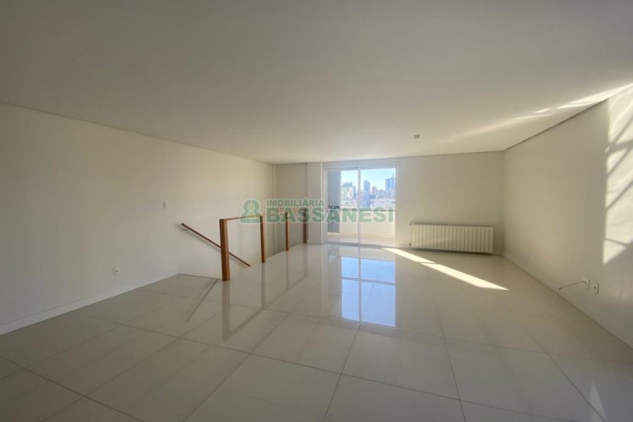 Apartamento com 203m², 2 dormitórios, 2 vagas, no bairro Panazzolo em Caxias do Sul para Alugar ou Comprar