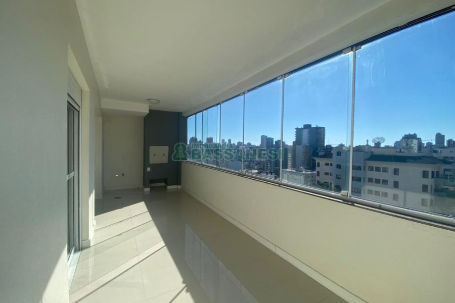Apartamento com 203m², 2 dormitórios, 2 vagas, no bairro Panazzolo em Caxias do Sul para Alugar ou Comprar