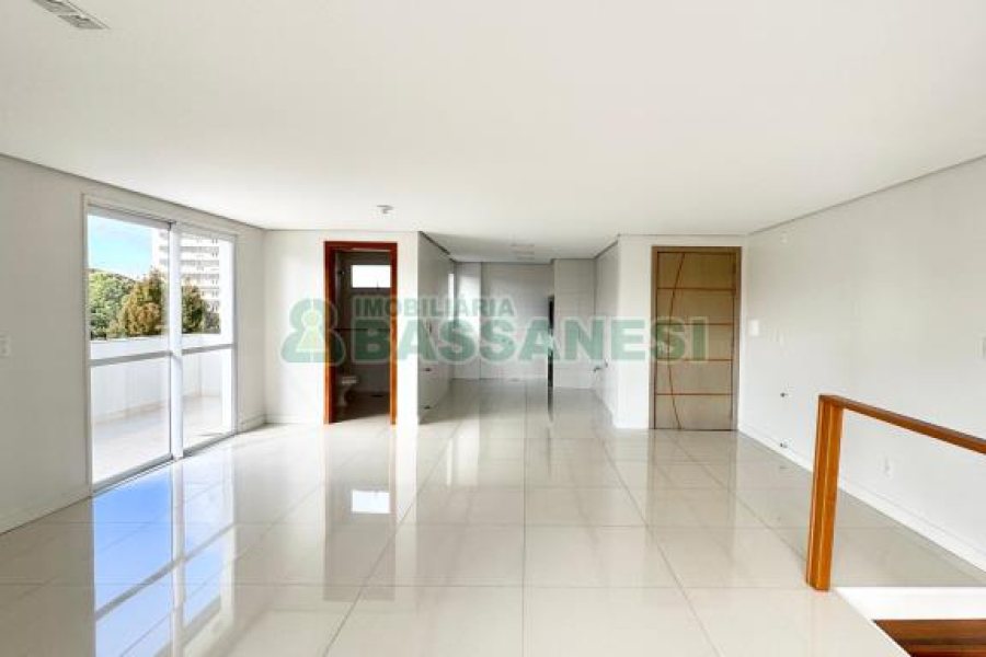 Apartamento com 203m², 2 dormitórios, 2 vagas, no bairro Panazzolo em Caxias do Sul para Alugar