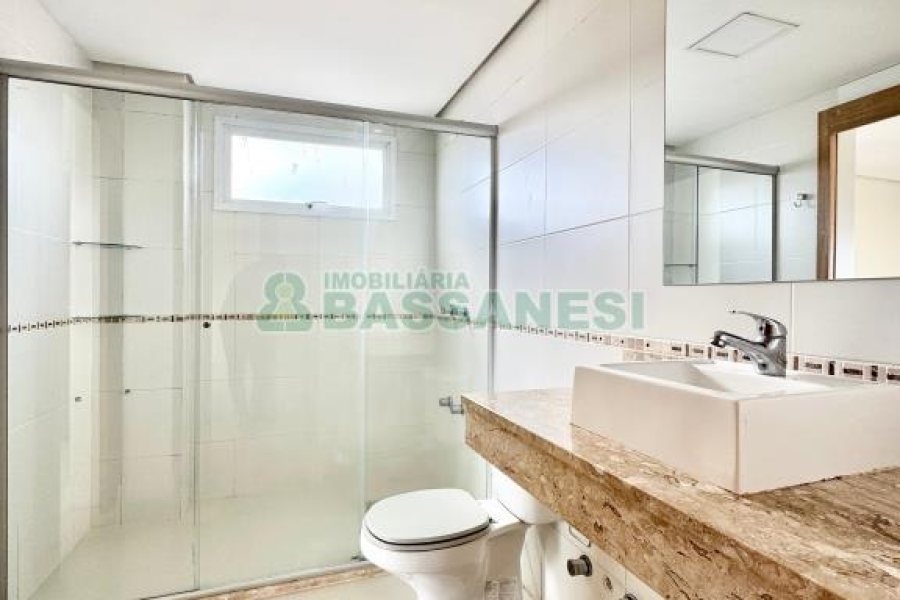 Apartamento com 203m², 2 dormitórios, 2 vagas, no bairro Panazzolo em Caxias do Sul para Alugar