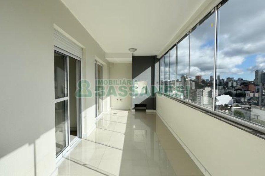 Apartamento com 203m², 2 dormitórios, 2 vagas, no bairro Panazzolo em Caxias do Sul para Alugar