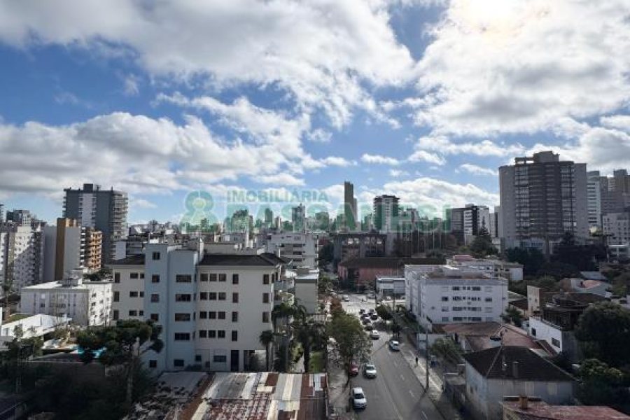 Apartamento com 203m², 2 dormitórios, 2 vagas, no bairro Panazzolo em Caxias do Sul para Alugar