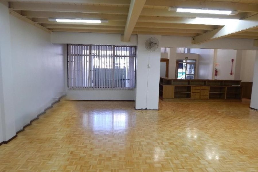 Loja com 227m², 1 vaga, no bairro Centro em Caxias do Sul para Alugar