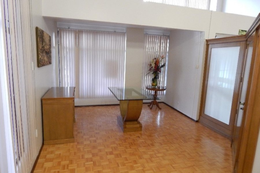 Loja com 227m², 1 vaga, no bairro Centro em Caxias do Sul para Alugar