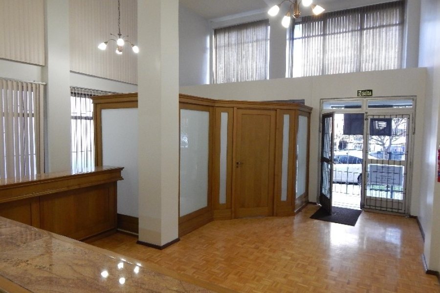 Loja com 227m², 1 vaga, no bairro Centro em Caxias do Sul para Alugar