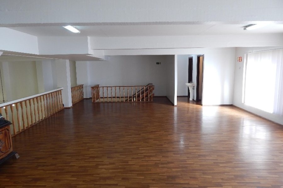 Loja com 227m², 1 vaga, no bairro Centro em Caxias do Sul para Alugar