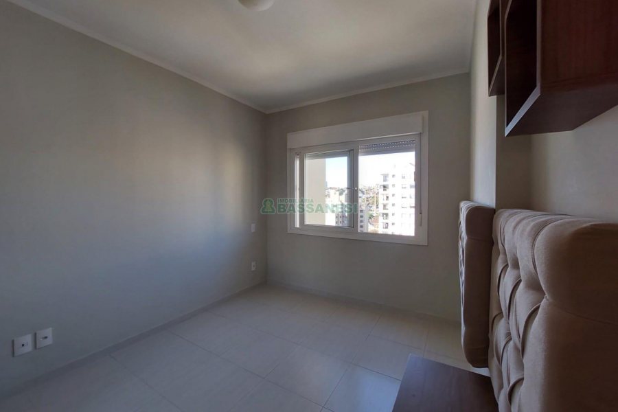 Apto Mobiliado com 47m², 1 dormitório, 1 vaga, no bairro Centro em Caxias do Sul para Alugar