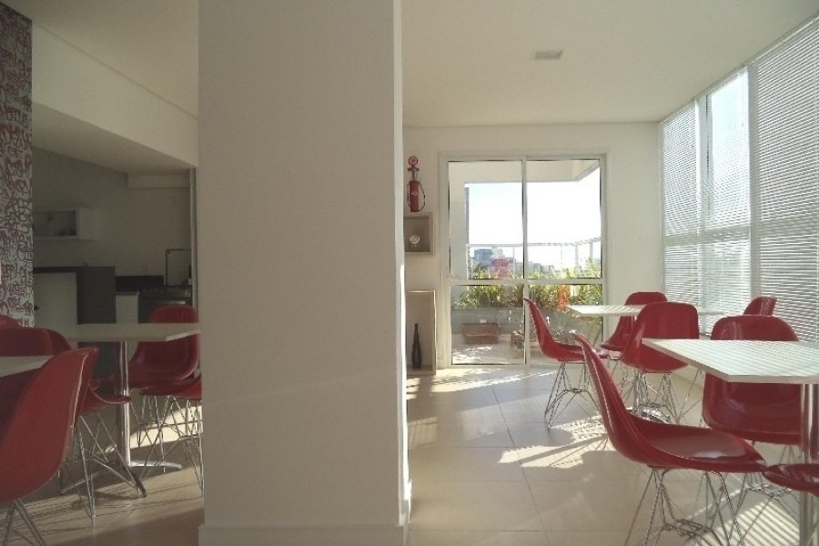 Apartamento com 38m², 1 dormitório, 1 vaga, no bairro Petrópolis em Caxias do Sul para Alugar