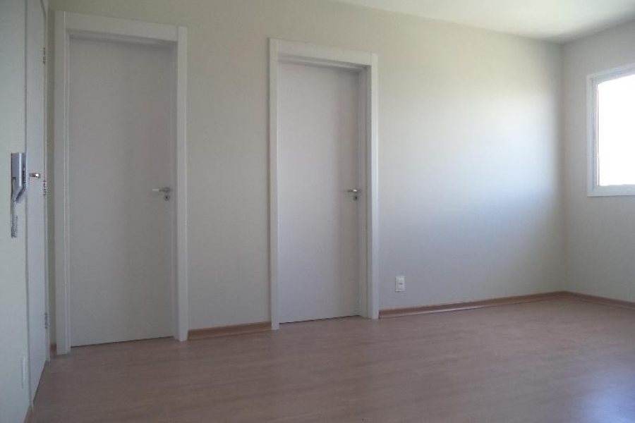 Apartamento com 38m², 1 dormitório, 1 vaga, no bairro Petrópolis em Caxias do Sul para Alugar