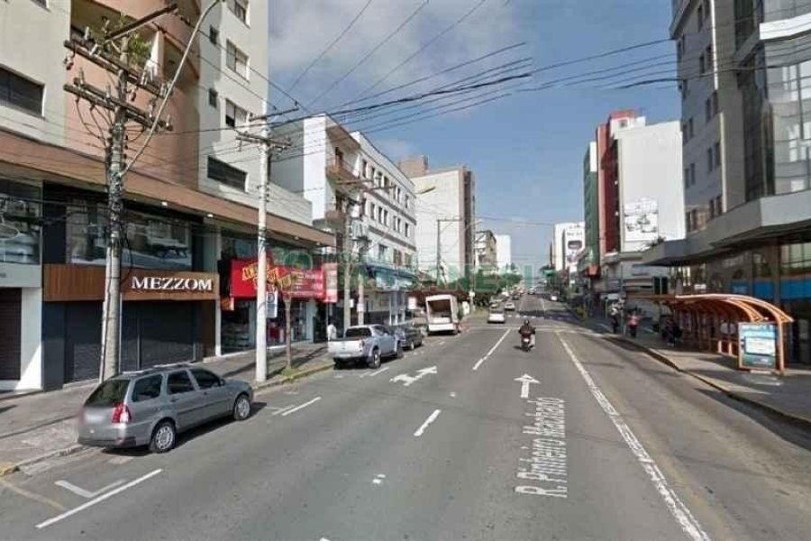 Loja com 292m², 10 vagas, no bairro Centro em Caxias do Sul para Alugar