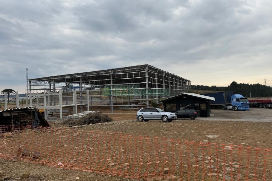 Terreno com 18000m², no bairro Sagrada Família em Caxias do Sul para Alugar