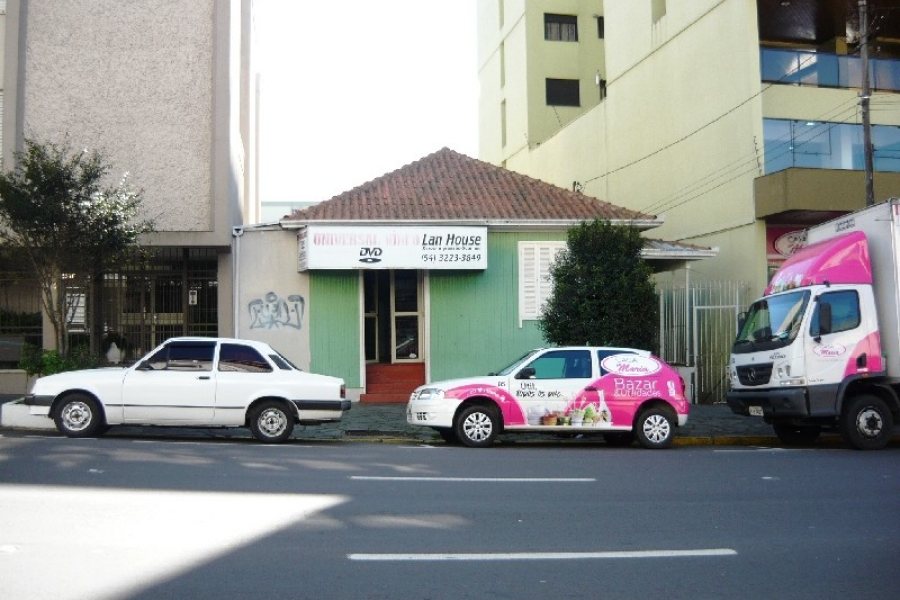 Casa com 100m², 3 dormitórios, no bairro São Pelegrino em Caxias do Sul para Comprar