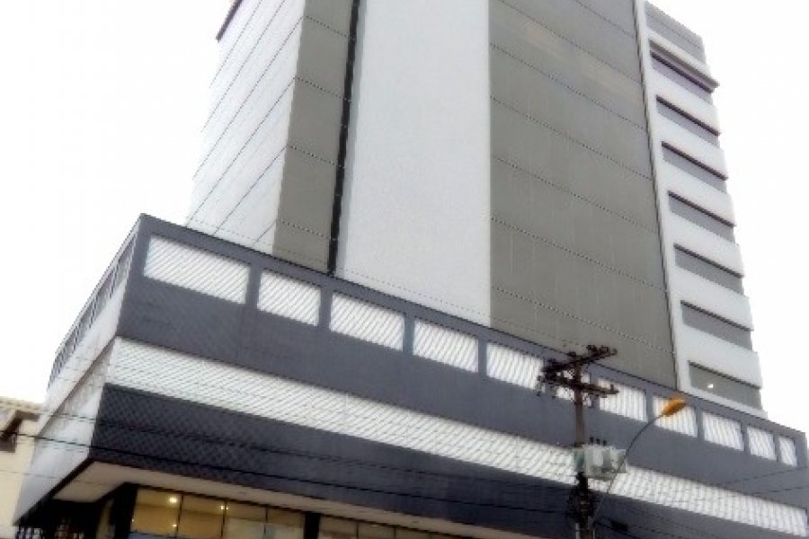 Sala com 52m², no bairro Pio X em Caxias do Sul para Comprar