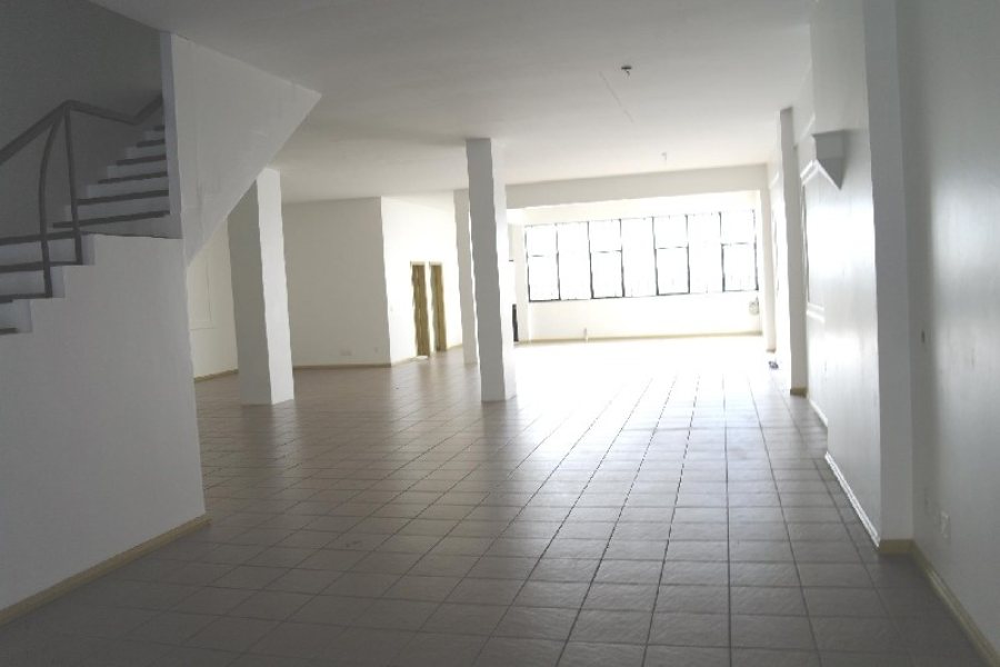 Loja com 465m², no bairro Centro em Caxias do Sul para Alugar
