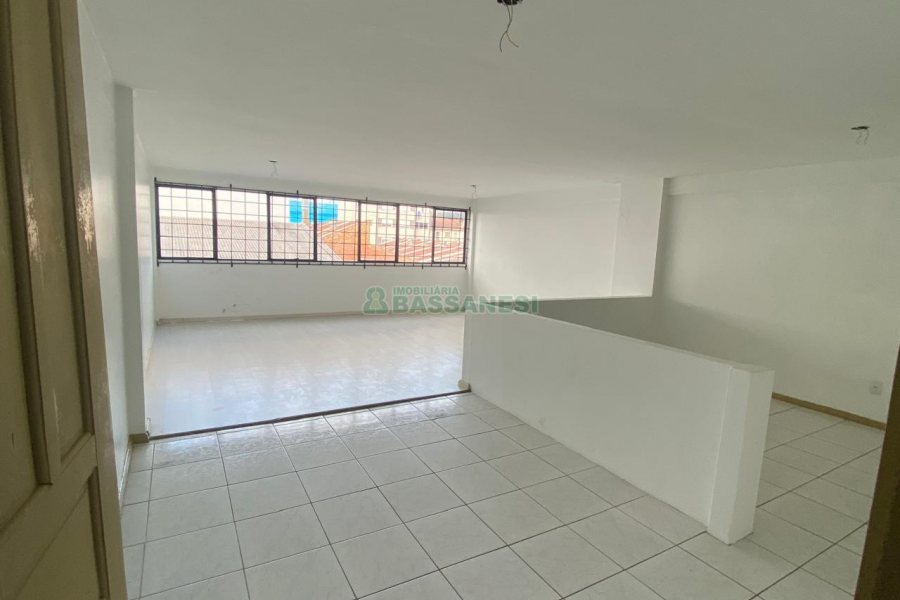 Loja com 465m², no bairro Centro em Caxias do Sul para Alugar