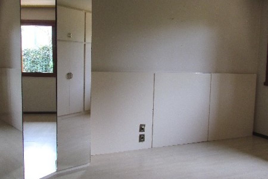 Casa com 238m², 4 dormitórios, 3 vagas, no bairro Sagrada Família em Caxias do Sul para Comprar