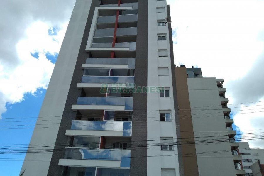 Apartamento com 78m², 2 dormitórios, 2 vagas, no bairro Panazzolo em Caxias do Sul para Comprar