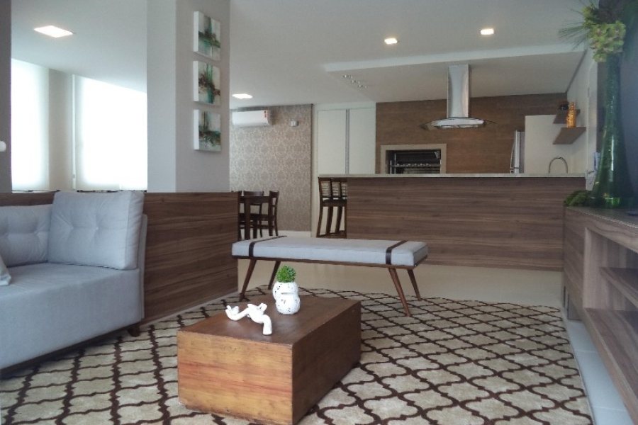Apartamento com 78m², 2 dormitórios, 2 vagas, no bairro Panazzolo em Caxias do Sul para Comprar