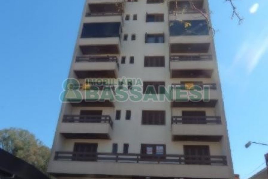 Apartamento com 120m², 3 dormitórios, 1 vaga, no bairro Rio Branco em Caxias do Sul para Alugar