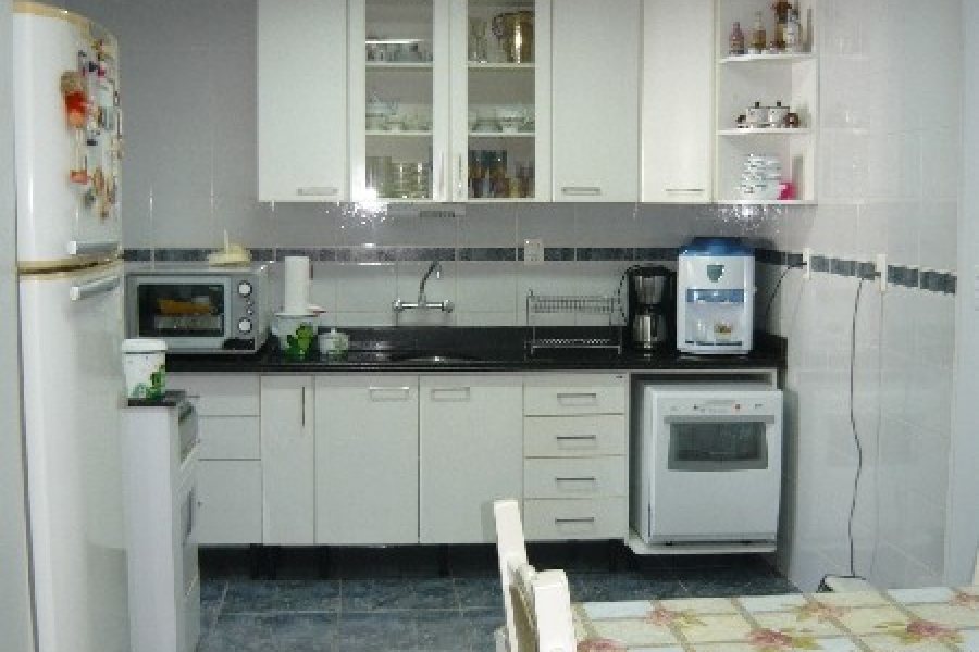 Apartamento com 96m², 3 dormitórios, 2 vagas, no bairro Centro em Caxias do Sul para Comprar