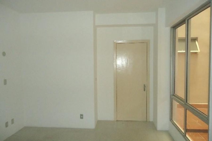 Sala com 20m², no bairro Centro em Caxias do Sul para Alugar