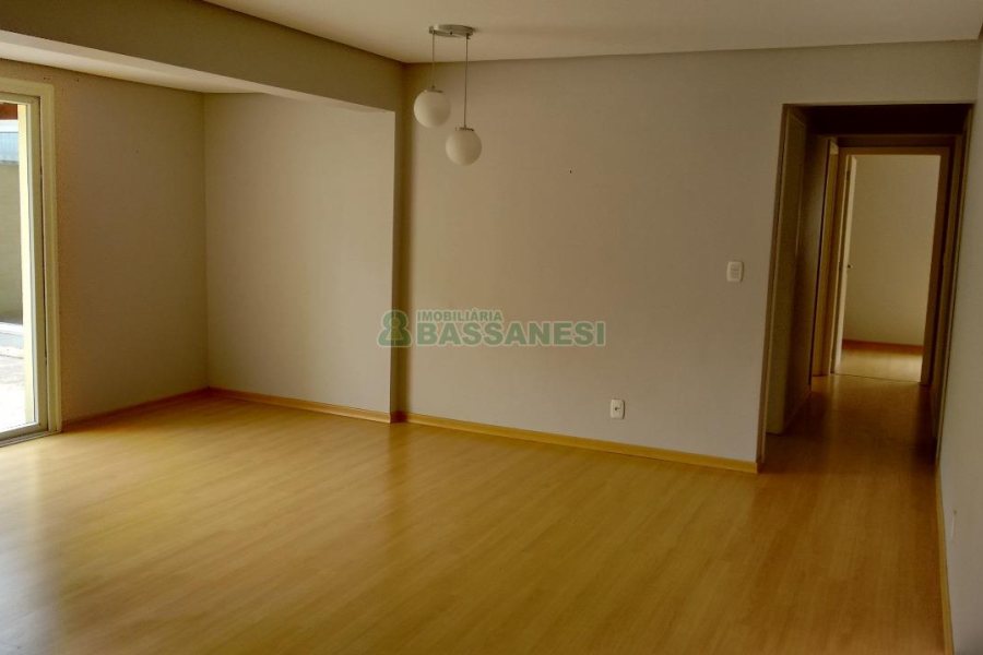 Apartamento com 137m², 2 dormitórios, 1 vaga, no bairro Jardim América em Caxias do Sul para Comprar