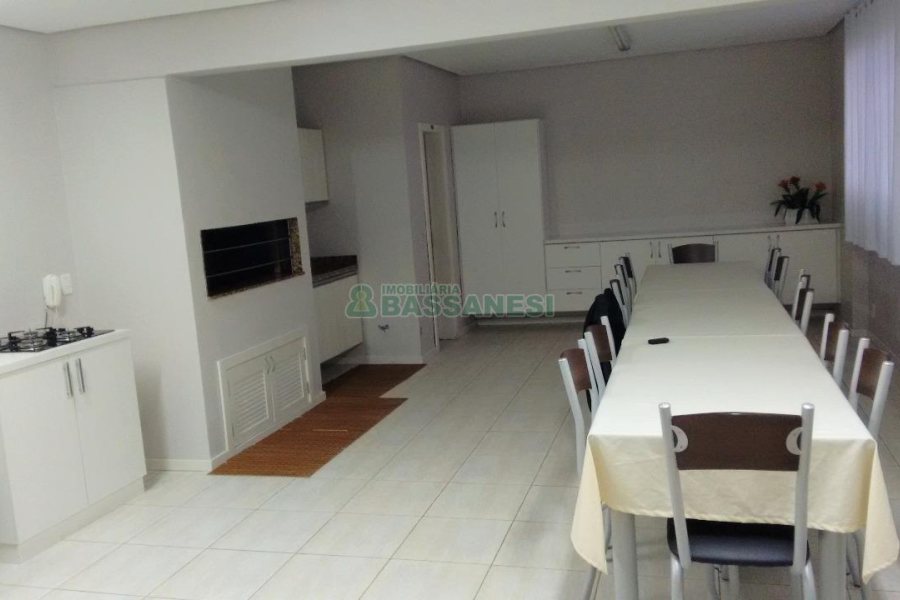 Apartamento com 137m², 2 dormitórios, 1 vaga, no bairro Jardim América em Caxias do Sul para Comprar