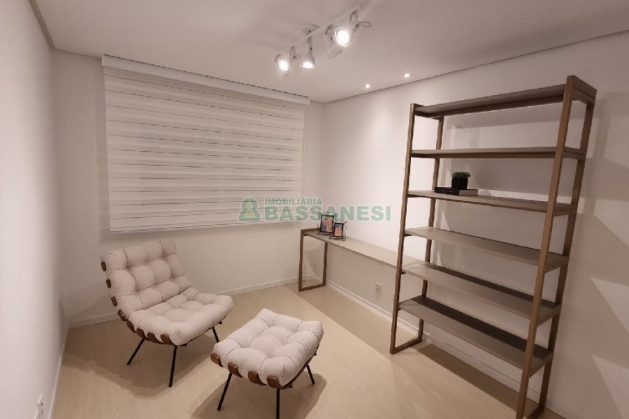 Apartamento com 106m², 3 dormitórios, 2 vagas, no bairro Panazzolo em Caxias do Sul para Comprar