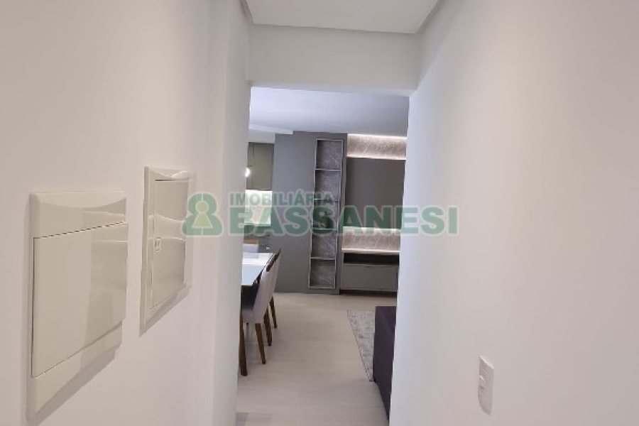 Apartamento com 106m², 3 dormitórios, 2 vagas, no bairro Panazzolo em Caxias do Sul para Comprar