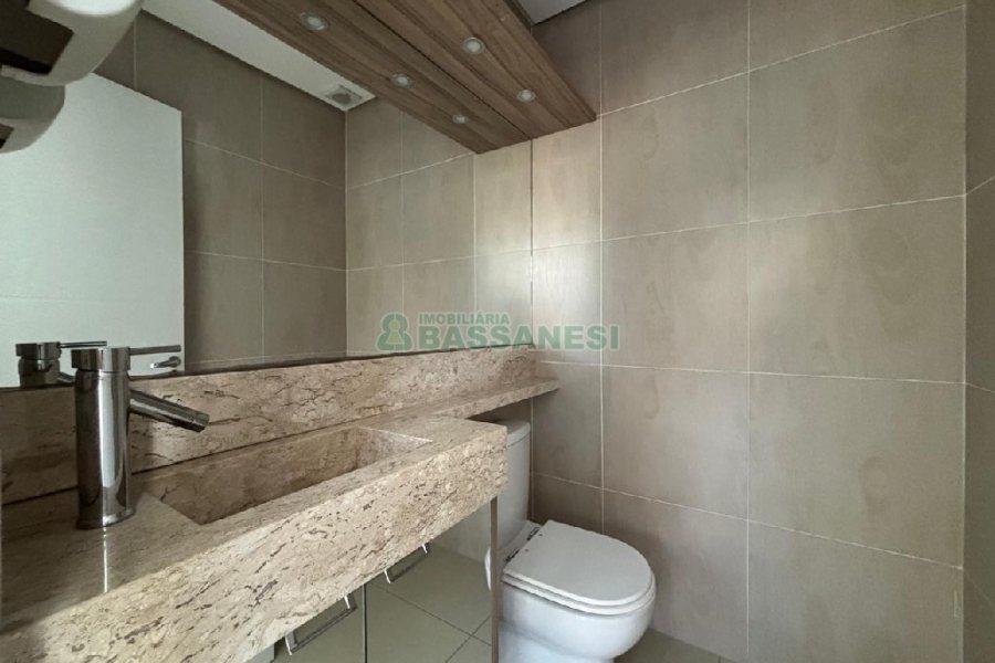 Loja com 97m², no bairro Pio X em Caxias do Sul para Alugar