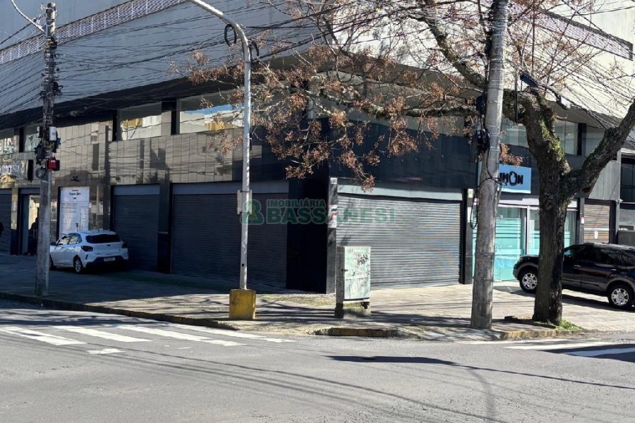 Loja com 97m², no bairro Pio X em Caxias do Sul para Alugar