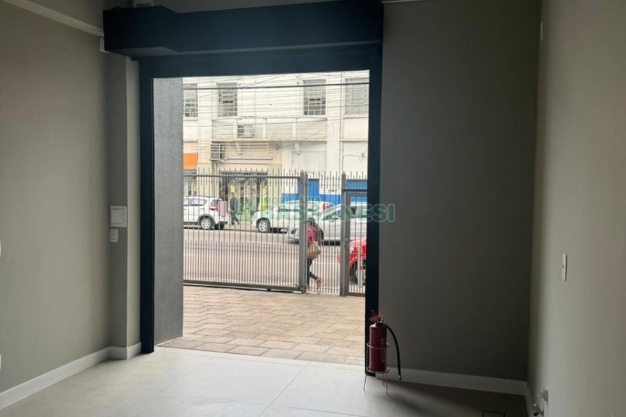 Loja com 25m², no bairro Cristo Redentor em Caxias do Sul para Alugar