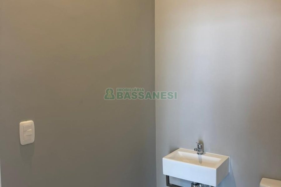 Loja com 25m², no bairro Cristo Redentor em Caxias do Sul para Alugar