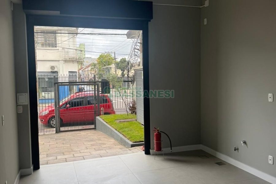 Loja com 25m², no bairro Cristo Redentor em Caxias do Sul para Alugar