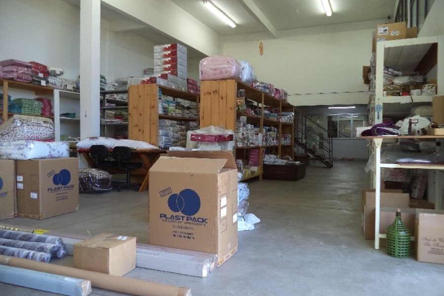 Pavilhão com 226m², no bairro Bela Vista em Caxias do Sul para Alugar