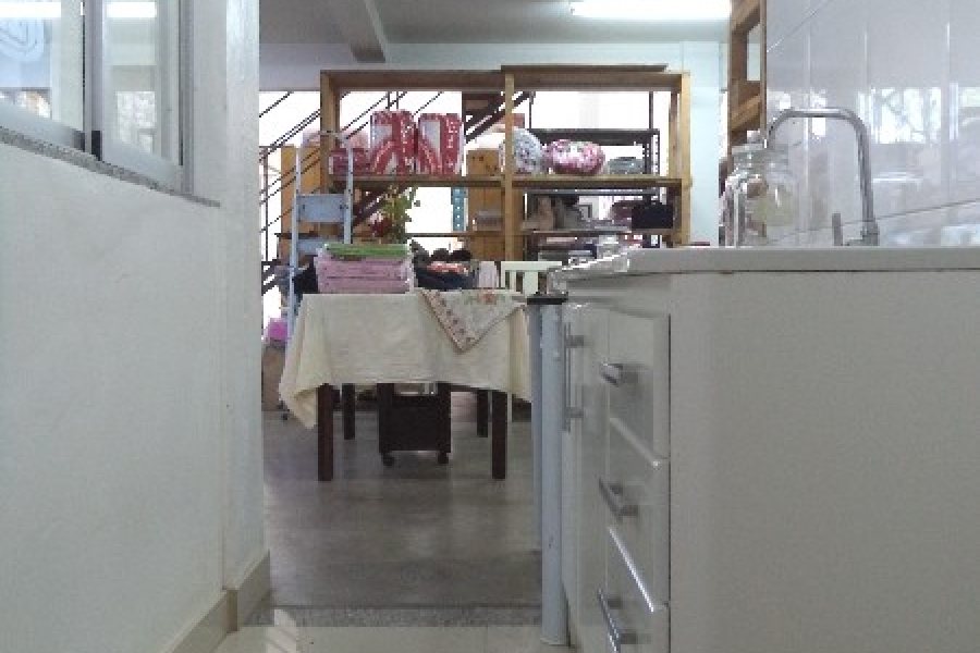 Pavilhão com 226m², no bairro Bela Vista em Caxias do Sul para Alugar