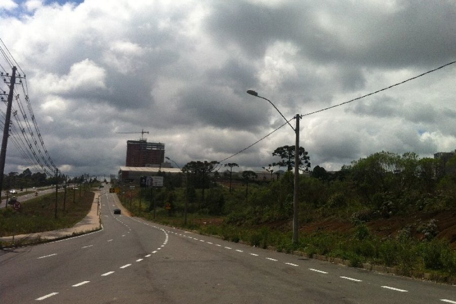 Terreno com 1000m², no bairro Desvio Rizzo em Caxias do Sul para Alugar