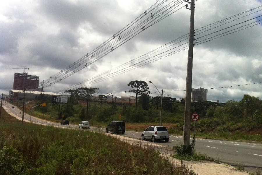 Terreno com 1000m², no bairro Desvio Rizzo em Caxias do Sul para Alugar