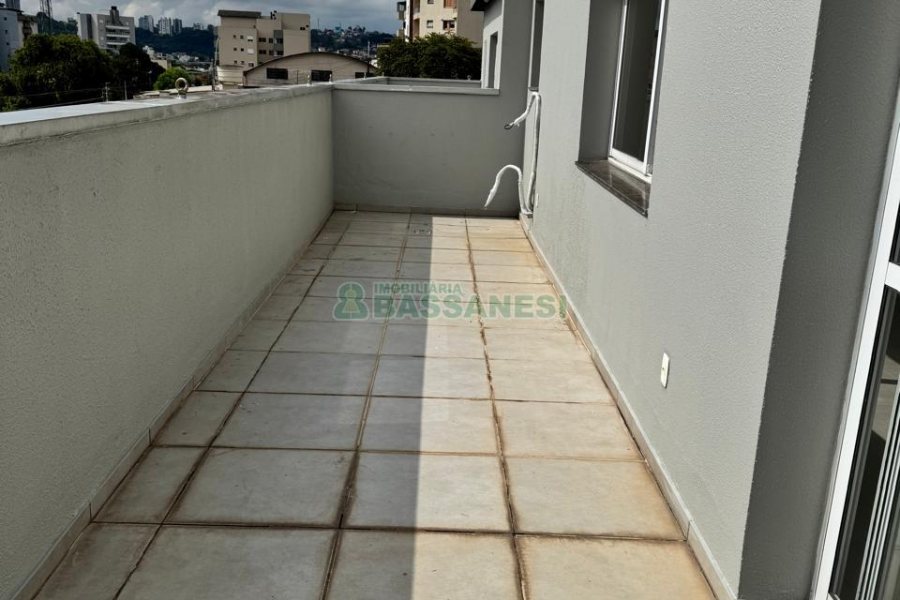 Sala com 86m², 1 vaga, no bairro Pio X em Caxias do Sul para Alugar