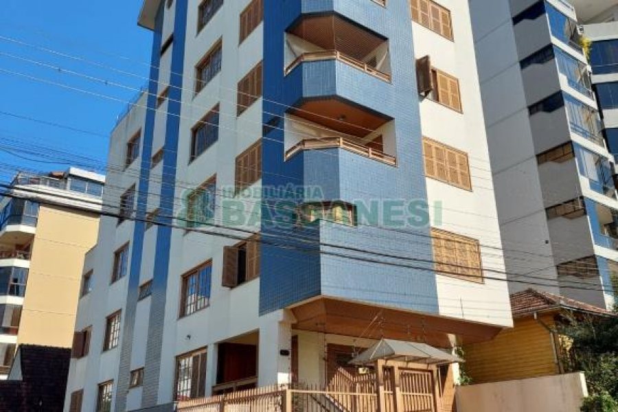 Apartamento com 100m², 3 dormitórios, 2 vagas, no bairro São Pelegrino em Caxias do Sul para Alugar ou Comprar