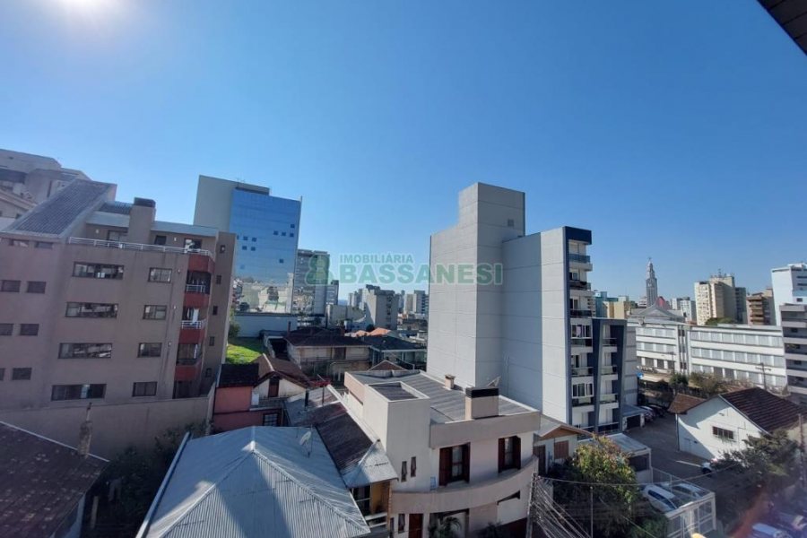 Apartamento com 100m², 3 dormitórios, 2 vagas, no bairro São Pelegrino em Caxias do Sul para Alugar ou Comprar
